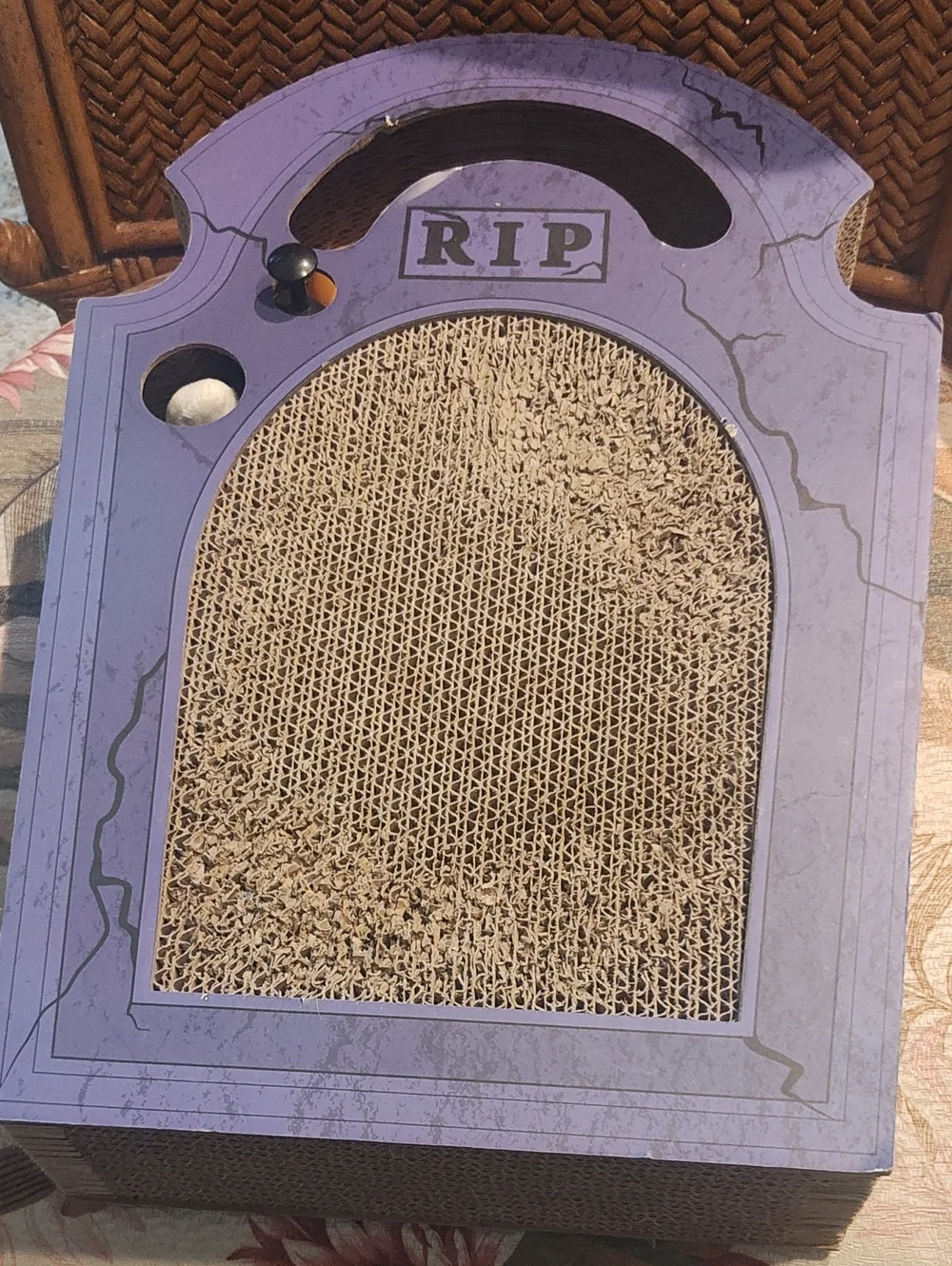 PETS: CAT SCRATCHER TOY: RIP HALLOWEEN POP-UP GHOST & BALL